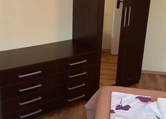 Plaza 아파트호텔 4*