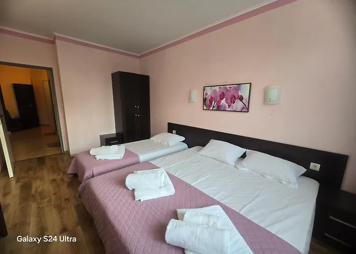 Plaza 4* 써니비치